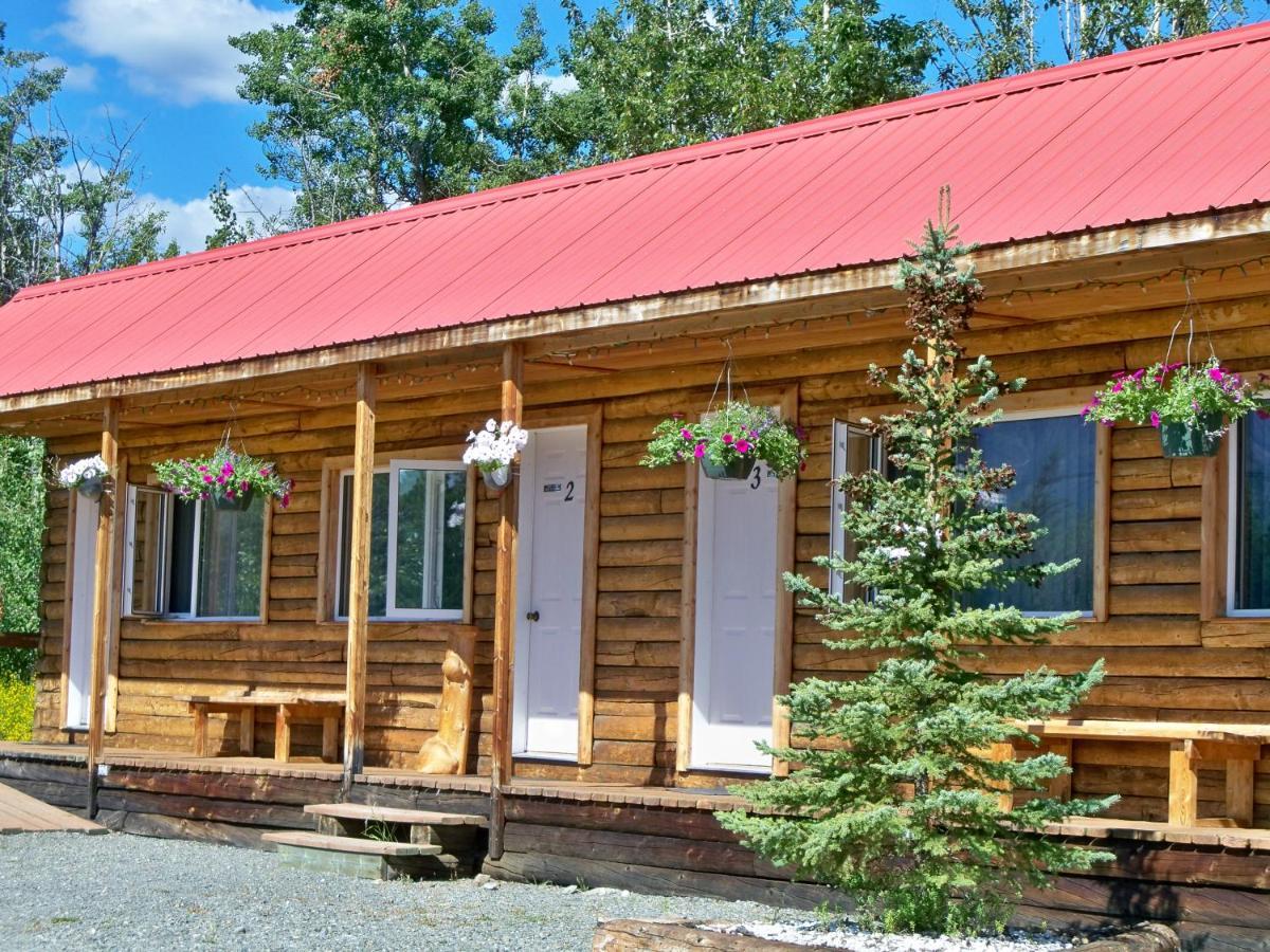 Stardust Motel Haines Junction Dış mekan fotoğraf